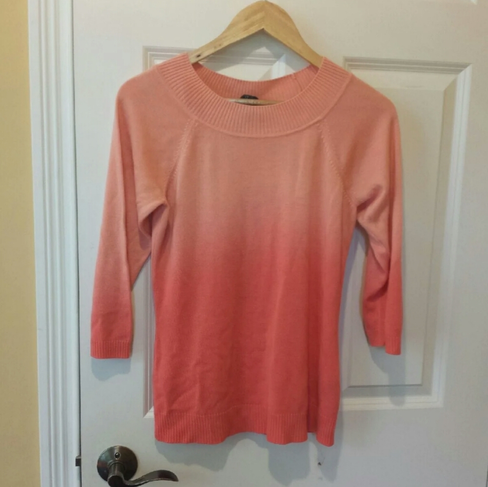 AB Studio ombre 3/4 sleeve sweater. Womens M